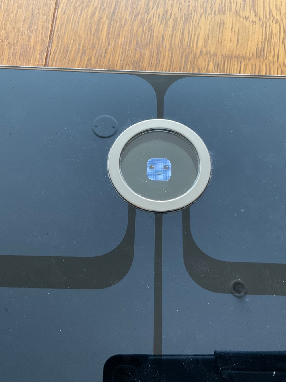 Fit Bit scale - Picture 5 of 7